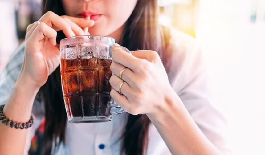 Is this the beginning of the end for low-calorie food and drink? Artificial sugar replacement aspartame, found in thousands of ‘diet’ replacements – like Diet Coke, Extra chewing gum and even toothpaste – to be declared ‘possibly carcinogenic to humans’